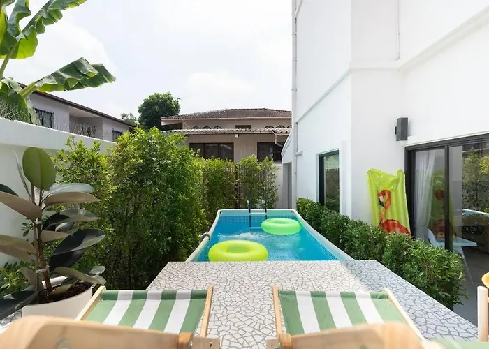 Miq Ekkamai3_pool Villa_3br House 別墅